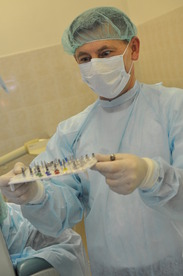 Шаронов врач стоматолог-хирург